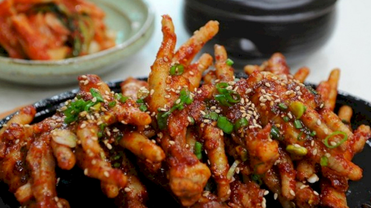 Masakan ceker ayam pedas