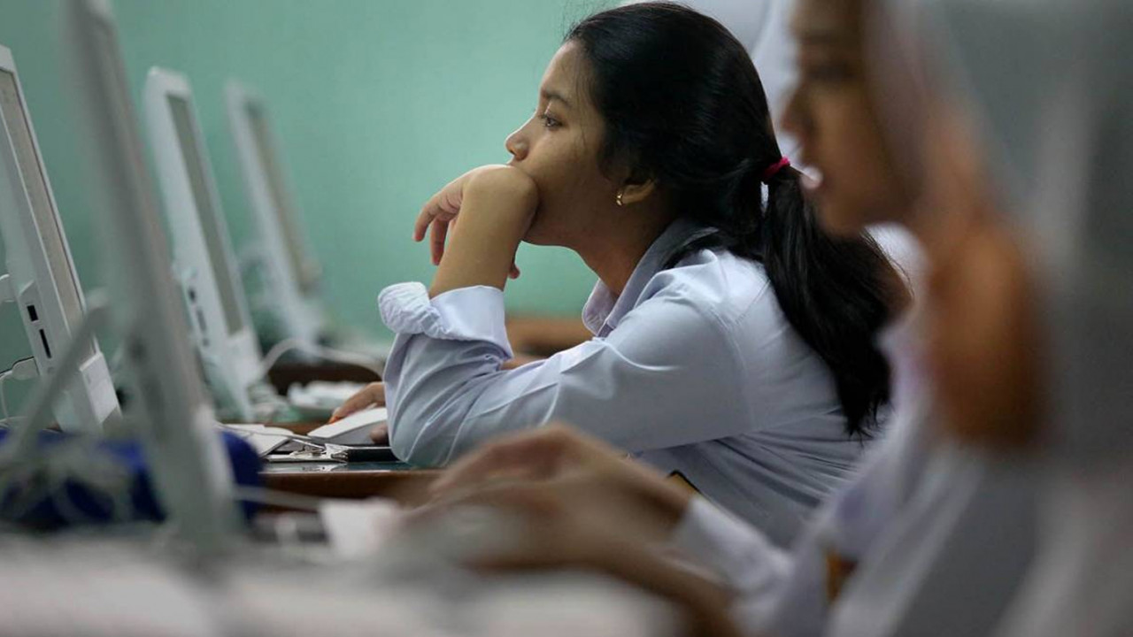 Ilustrasi siswa kuliah