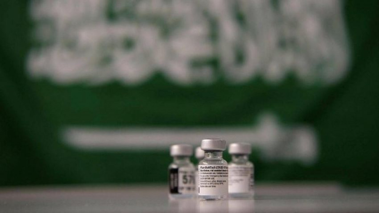 Arab Saudi setujui penggunaan vaksin Covid-19. (Saudi Gazette)