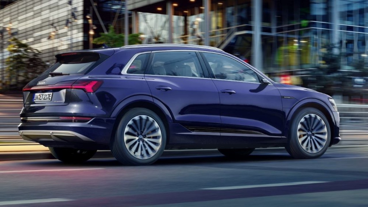 Audi E-Tron 2021. (Carscoops)