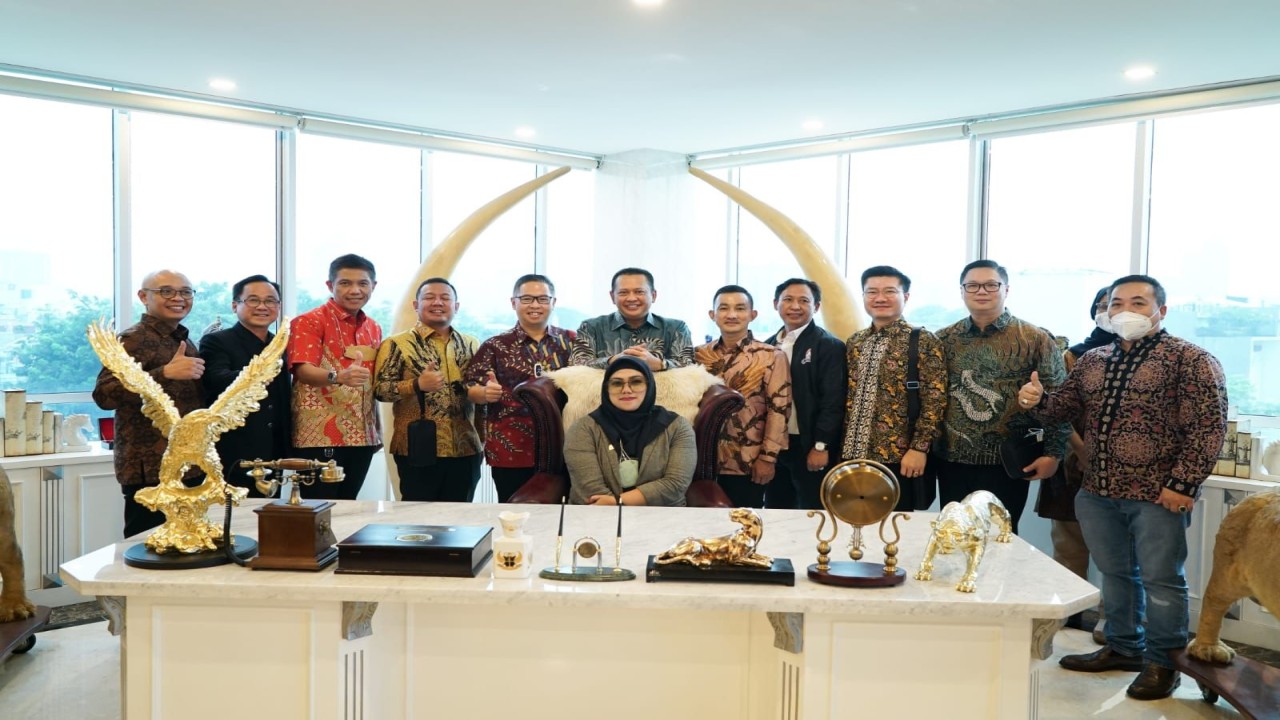 Bamsoet bersama APLI.