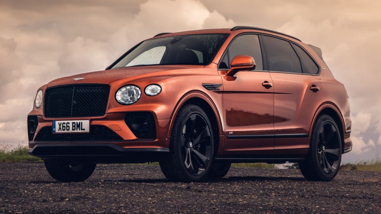 Bentley Bentayga 2021. (Car and Driver)