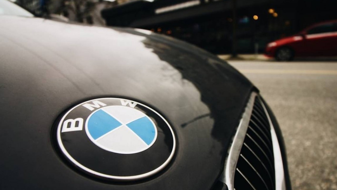 Penjualan mobil BMW