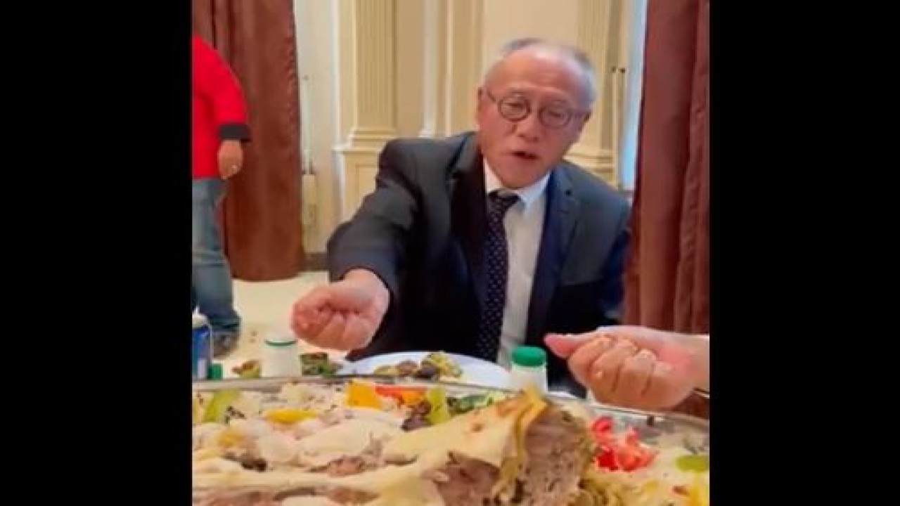 Duta Besar Jepang untuk Arab Saudi Fumio Iwai viral. (Al Arabiya)