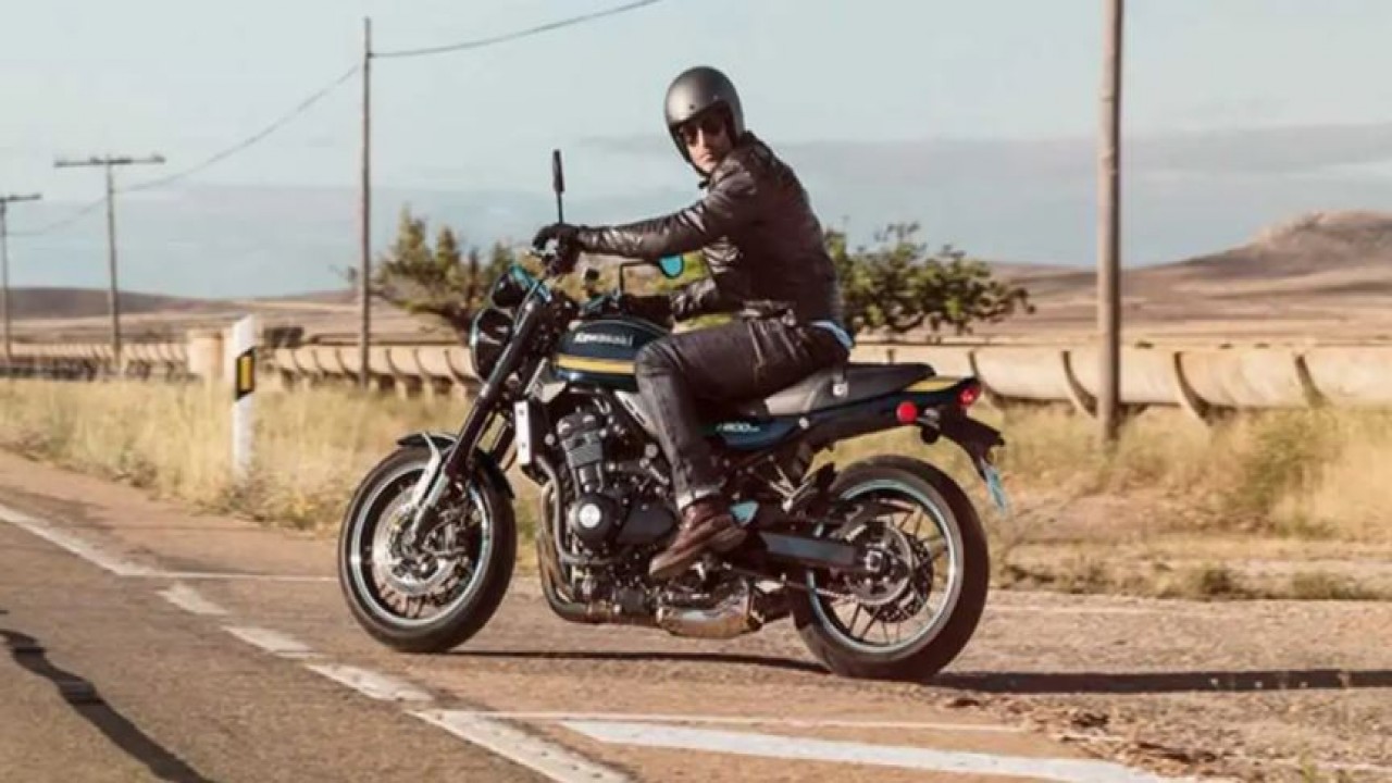 Ilustrasi motor Kawasaki. (RideApart)