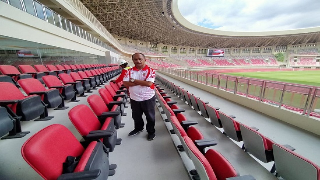 Legenda sepakbola Indonesia asal Papua, Rully Rudolf Nere