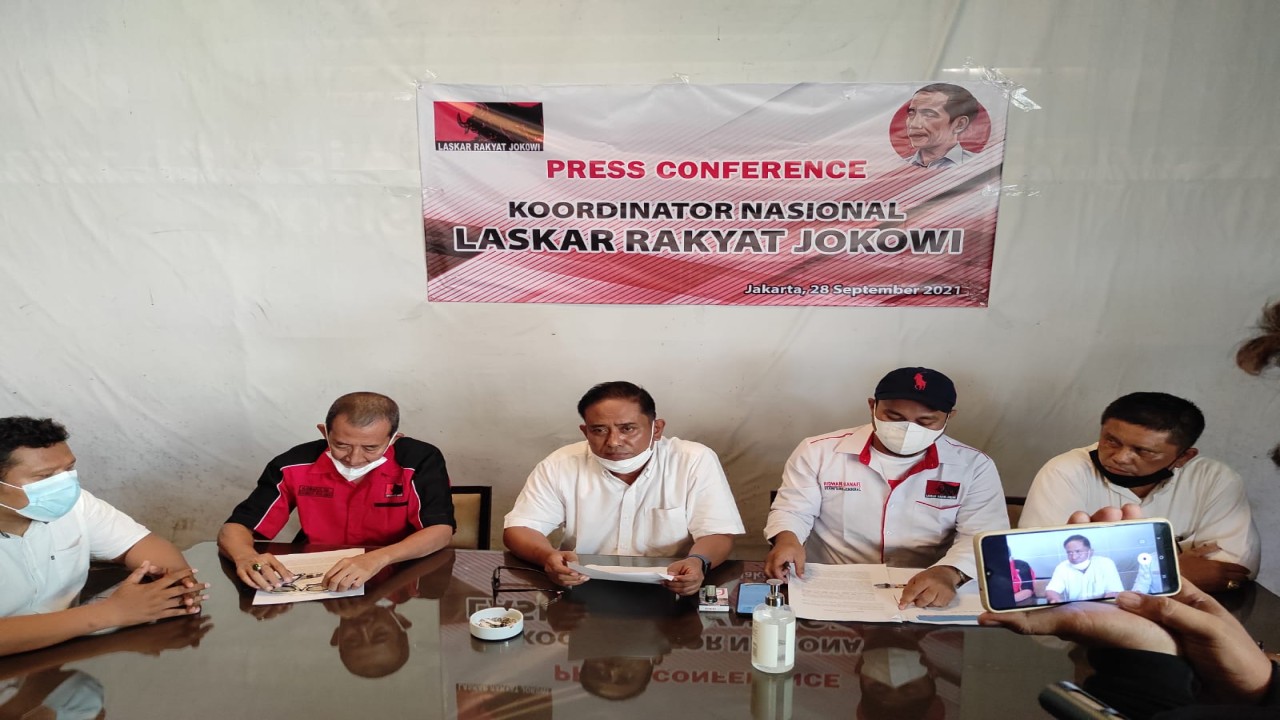 Konferensi pers Laskar Rakyat Jokowi (LRJ).
