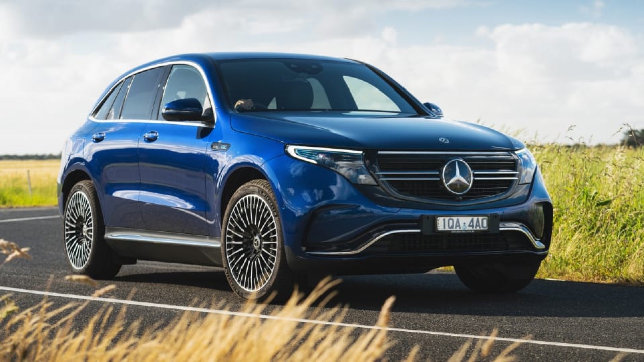 Mercedes-Benz EQC 400 4Matic Sport. (Drive)