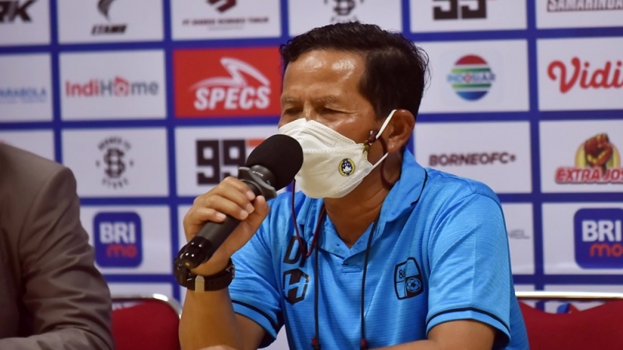 Pelatih Barito Putra, Djadjang Nurdjaman