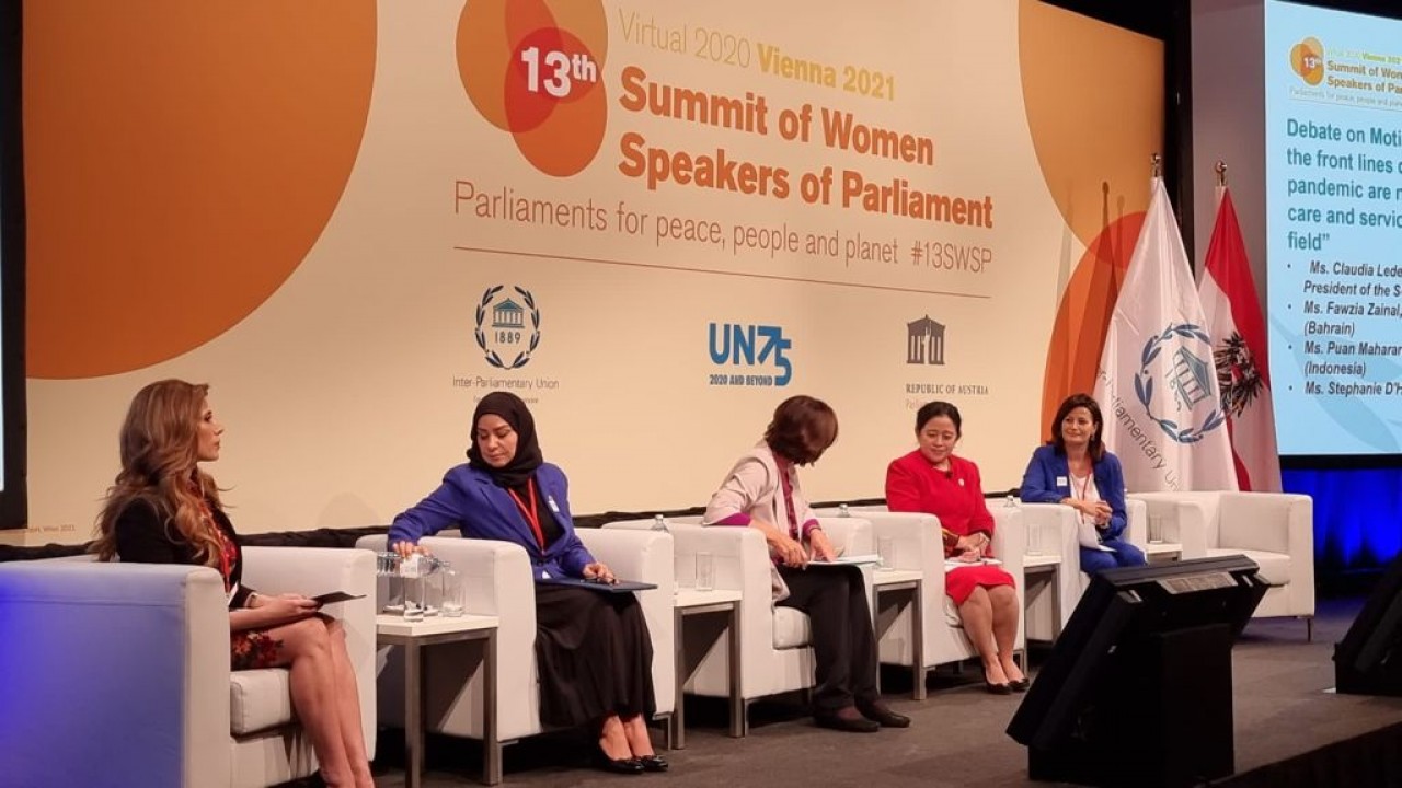 Ketua DPR RI Puan (kedua dari kanan) di forum parlemen dunia.