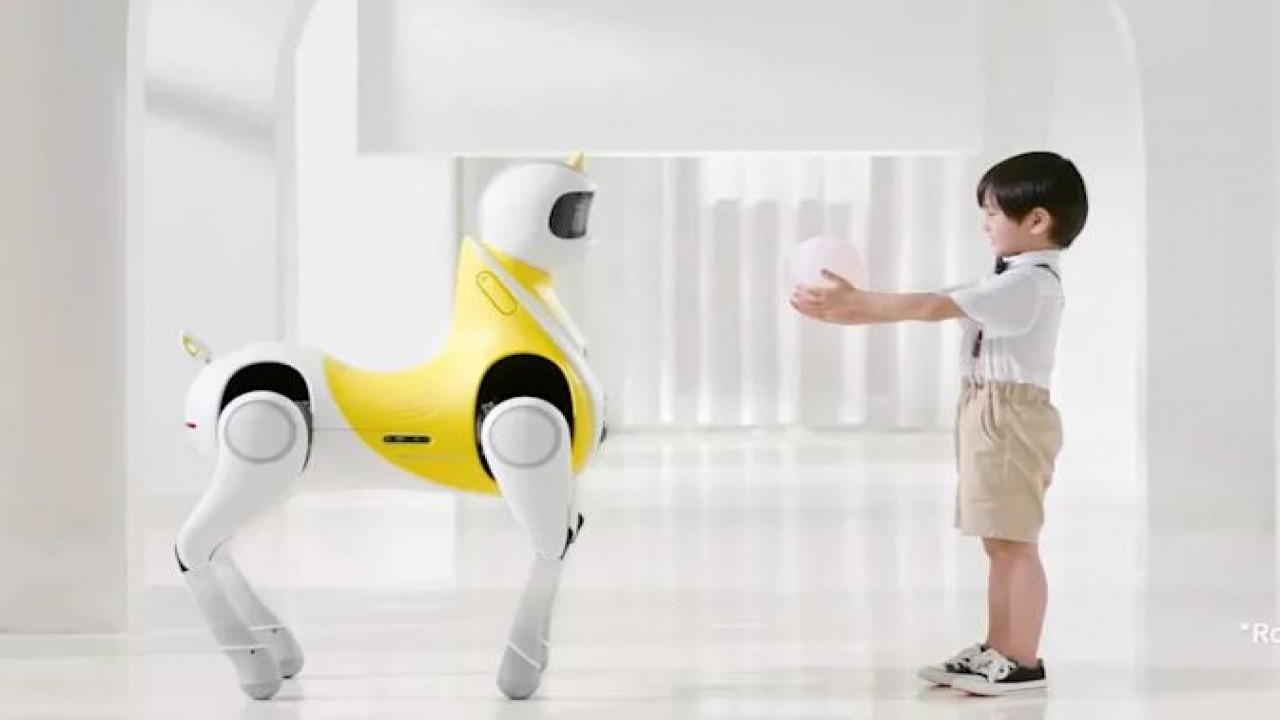 Robot Unicorn. (Engadget)