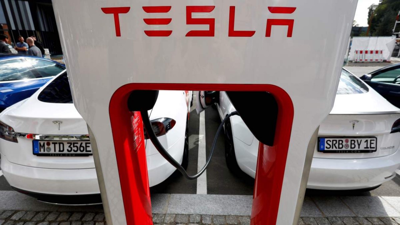 Ilustrasi Tesla.  (Michele Tantussi/Bloomberg)