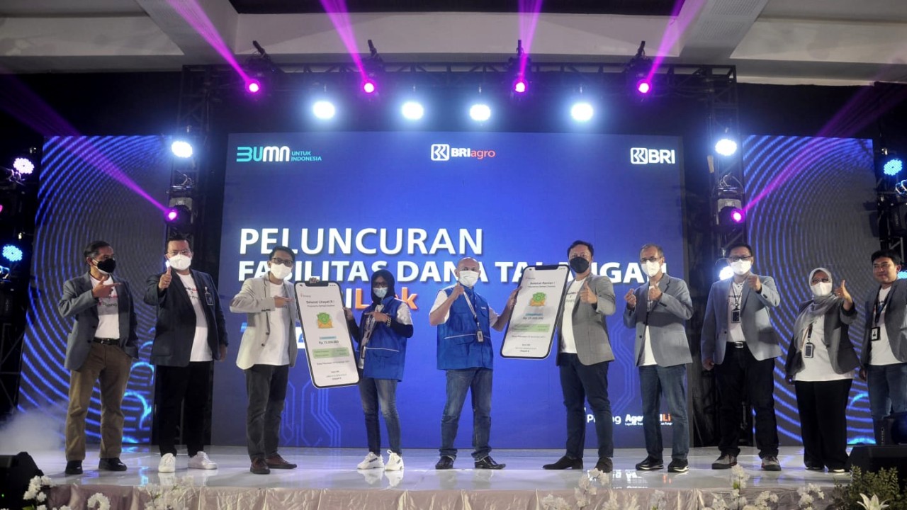 Acara peluncuran fasilitas dana talangan kepada Agen BRILink