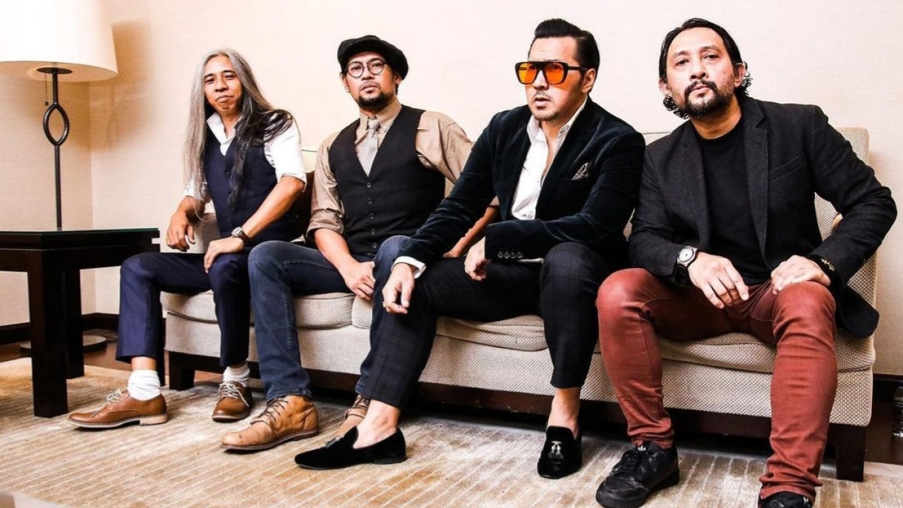 Band Naif (Instagram)