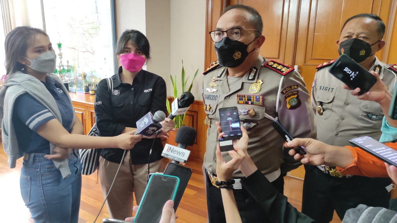 Dirlantas Polda Metro Jaya Kombes Sambodo Purnomo saat diwawancarai mengenai aturan gage.