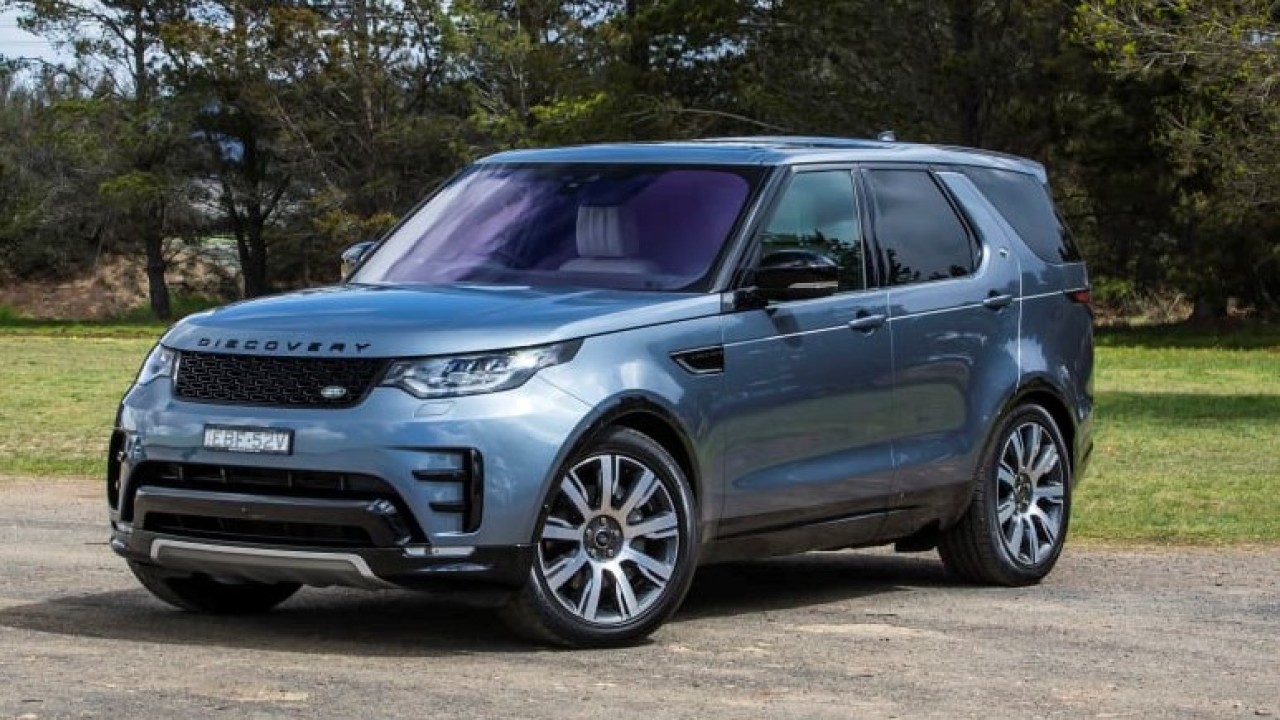 Jaguar Land Rover Discovery. (Drive)