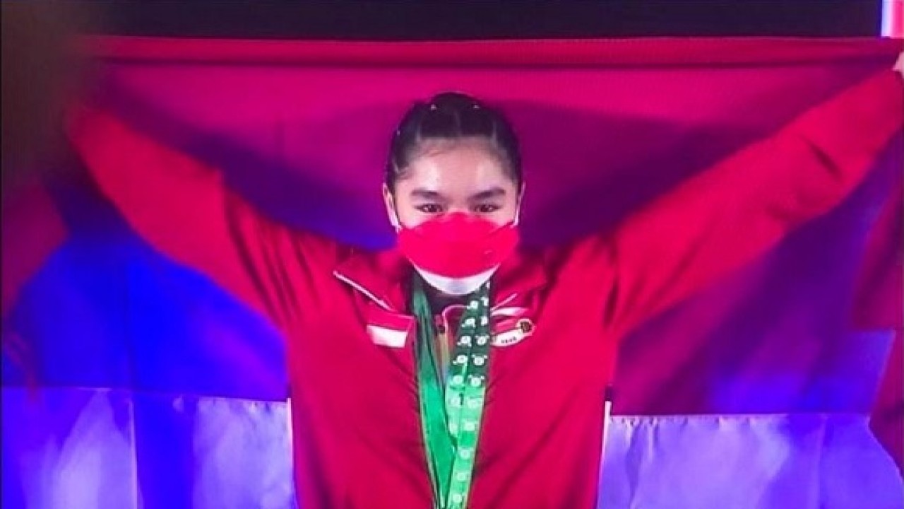 Lifter muda Indonesia, Najla Khoirunnisa