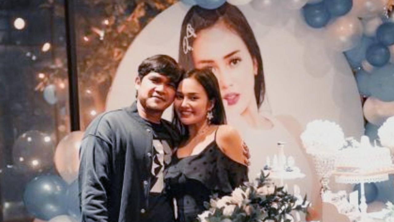 Maell Lee dan Intan Ratna Juwita (net)