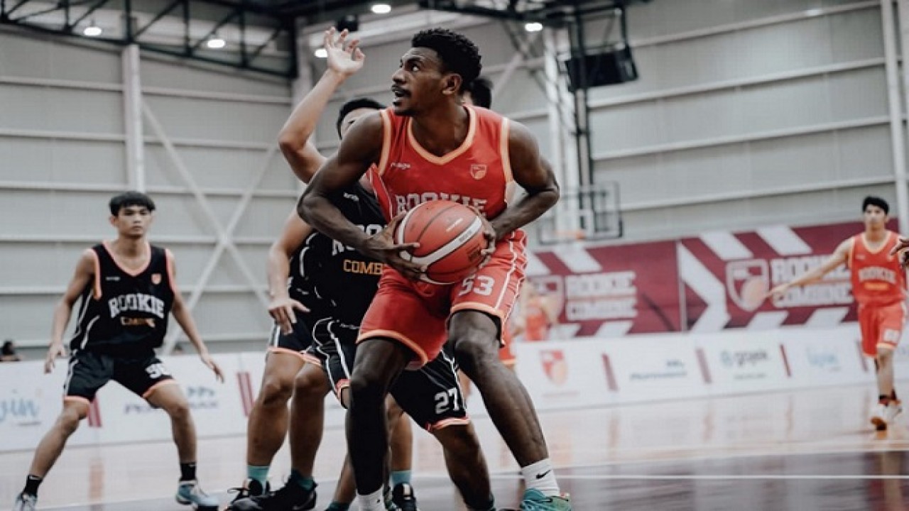 Maikel Andreas Cores Baliba saat tampil di IBL Rookie Combine 2021