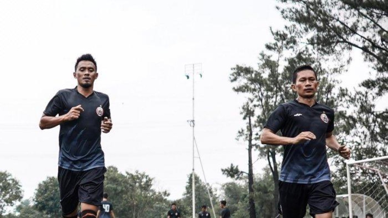 Maman Abdurahman bersama Ismed Sofyan