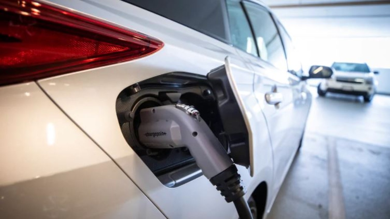 Ilustrasi kendaraan listrik. (Net)