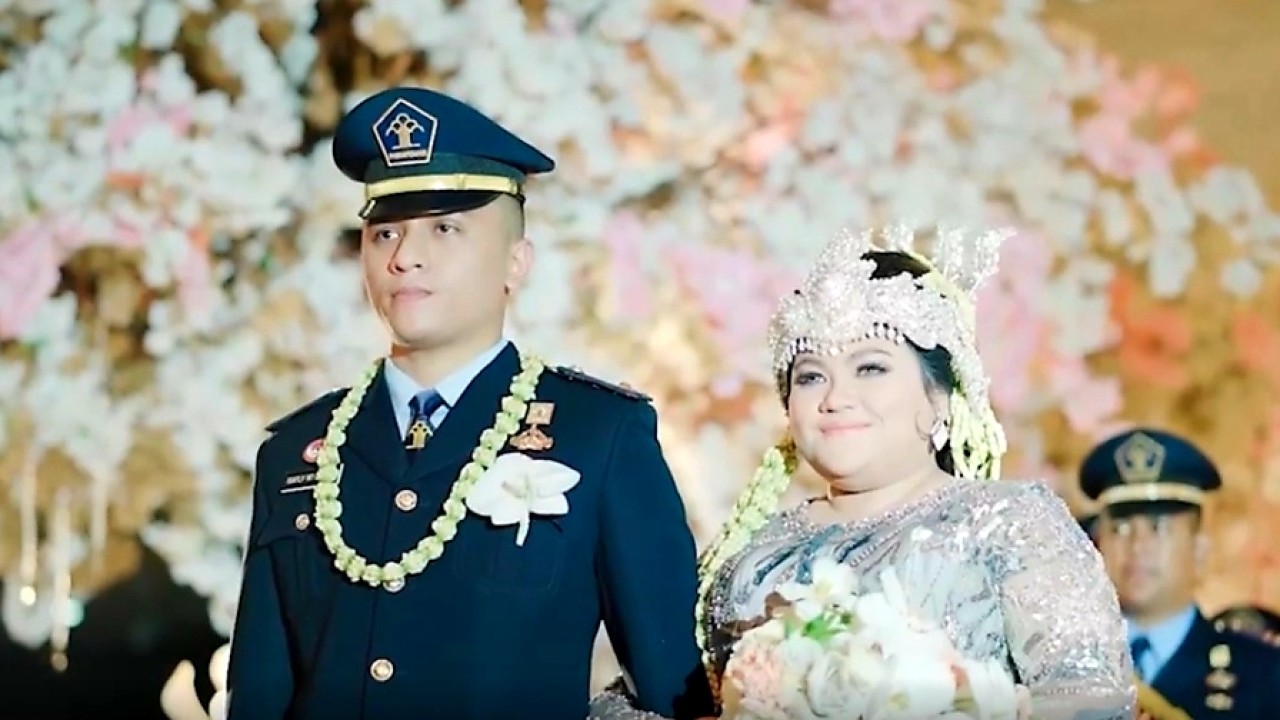 Olivia Nathania bersama suaminya, Rafly N Tilaar (net)