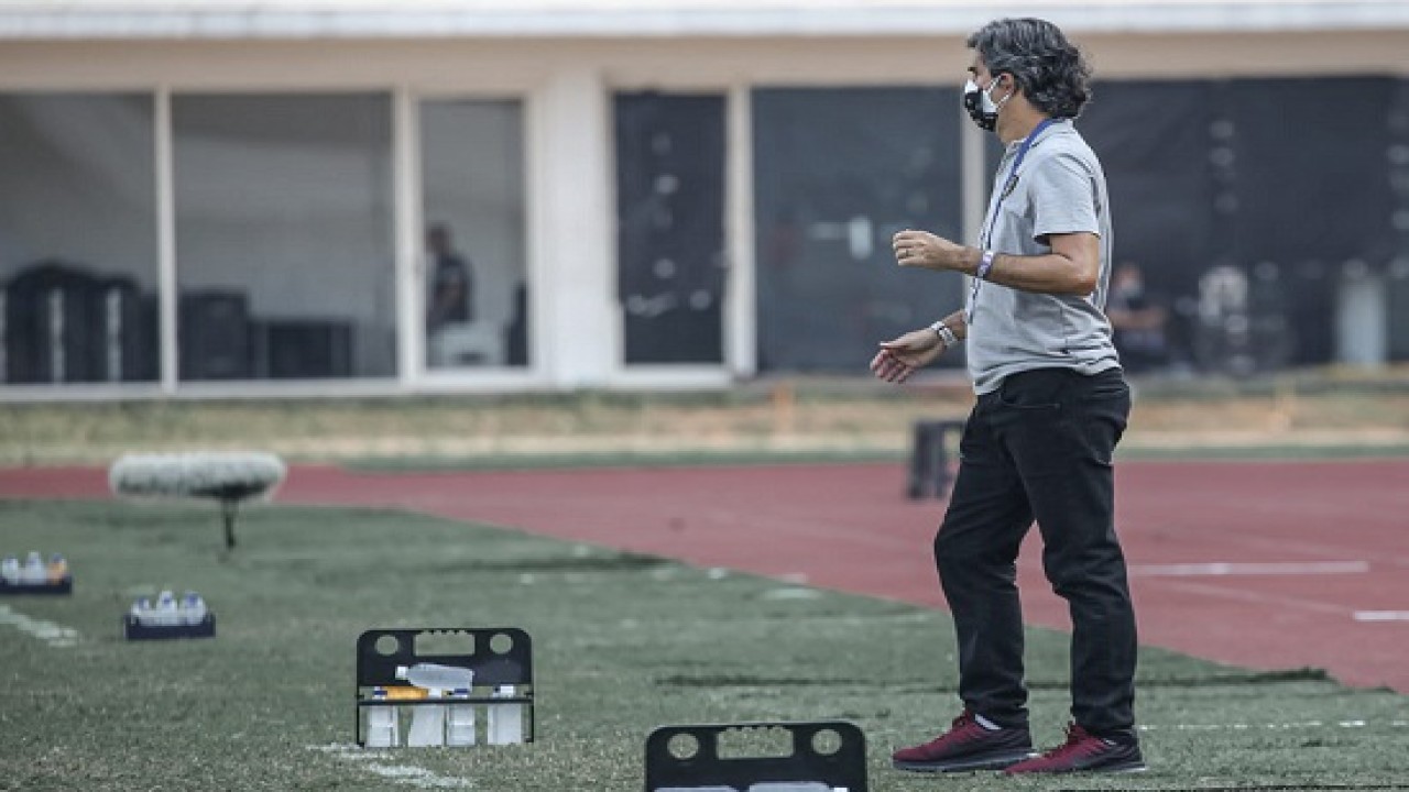 Pelatih Bali United, Stefano Cugurra