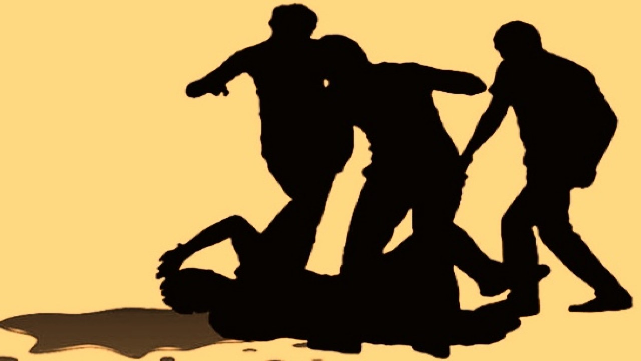 Ilustrasi pengeroyokan. (Net)