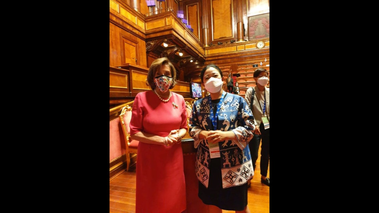 Puan dan Nancy Pelosi.