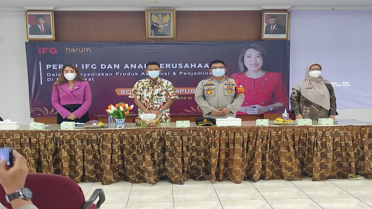 Kegiatan sosialisasi Sondang Tampubolon dan IFG.