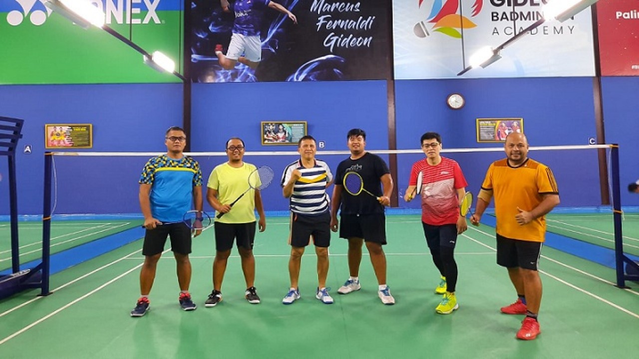 Turnamen bulutangkis tiga lawan tiga