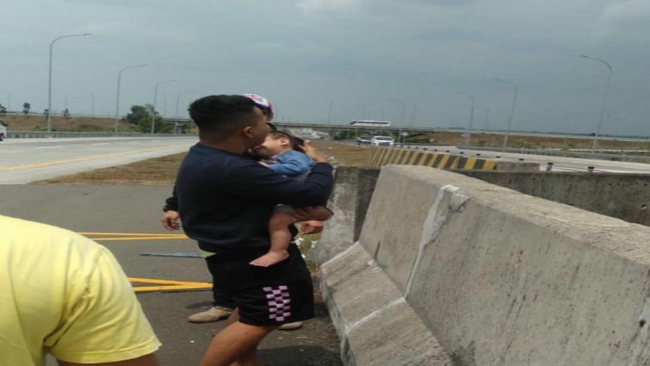 Anak yang diduga putra Vanessa Angel, Gala Sky.