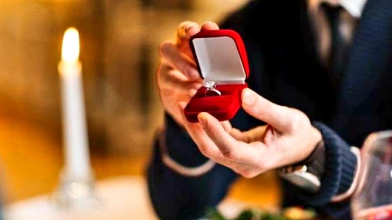 Ilustrasi lamaran. (net)