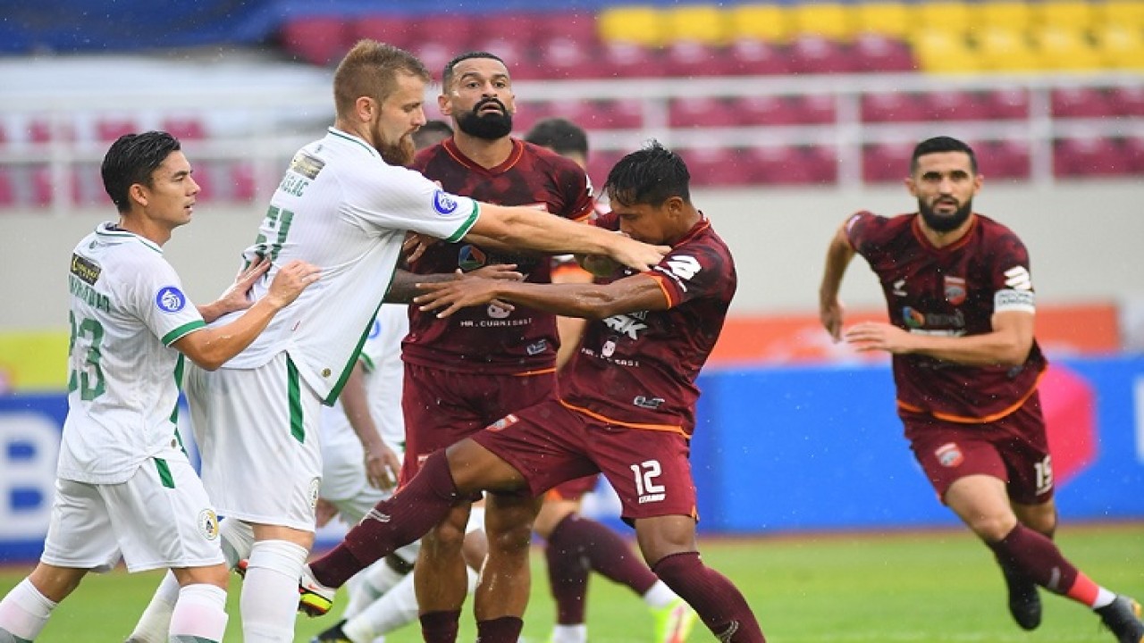 Laga Borneo FC vs PSS Sleman