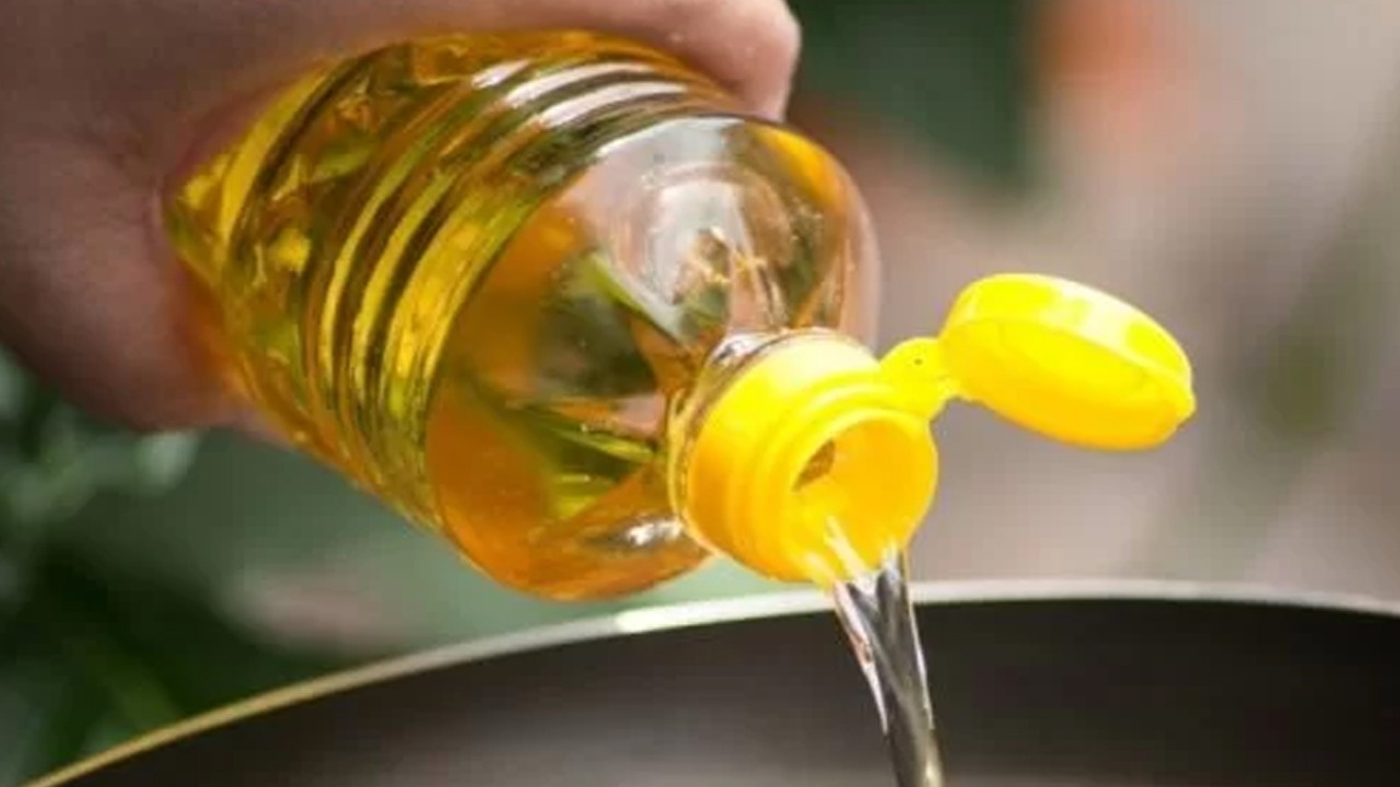 Ilustrasi, minyak goreng (fin.co.id)