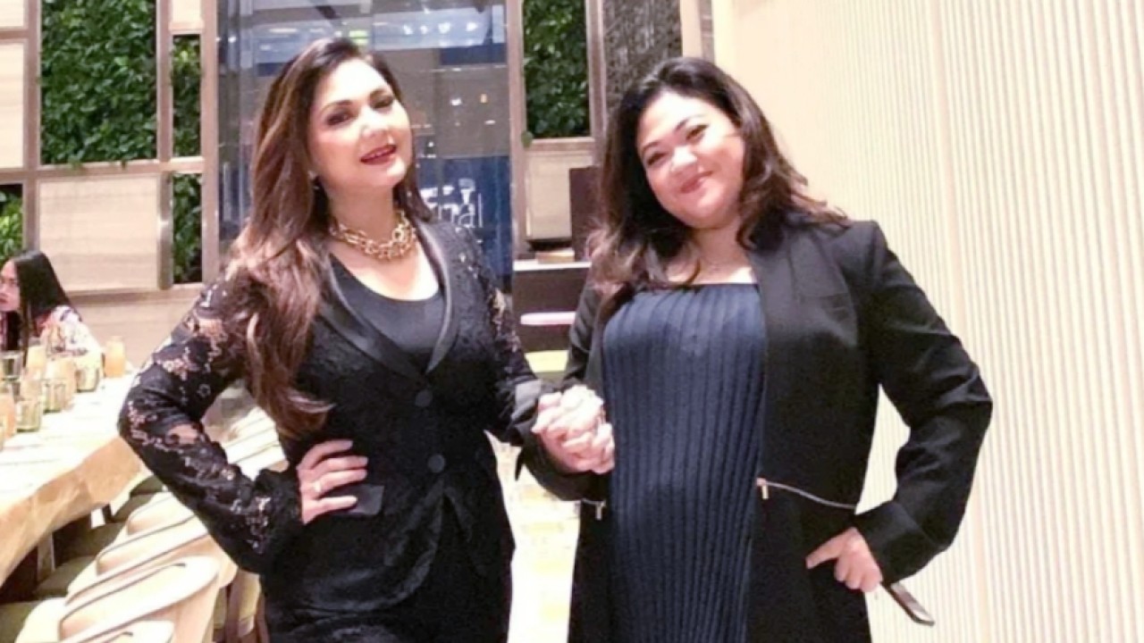 Nia Daniaty dan Olivia Nathalia (net)