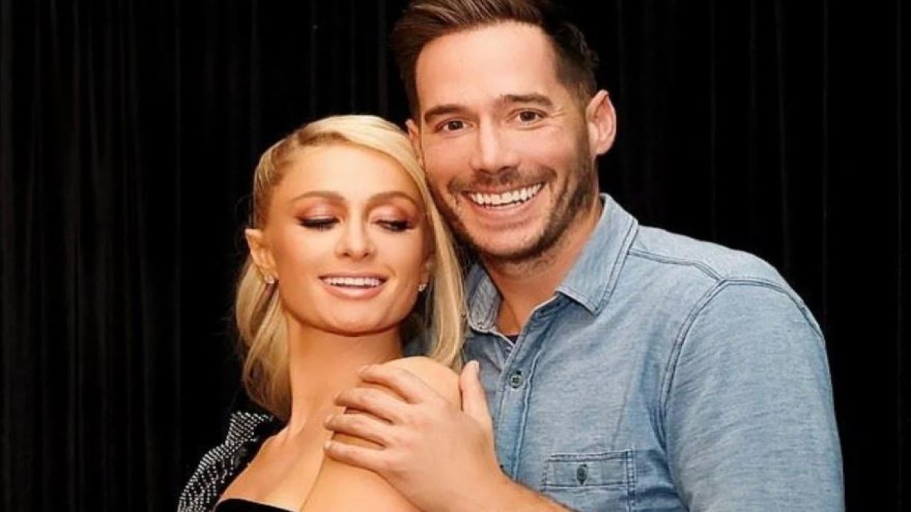 Paris Hilton dan Carter Reum (net)