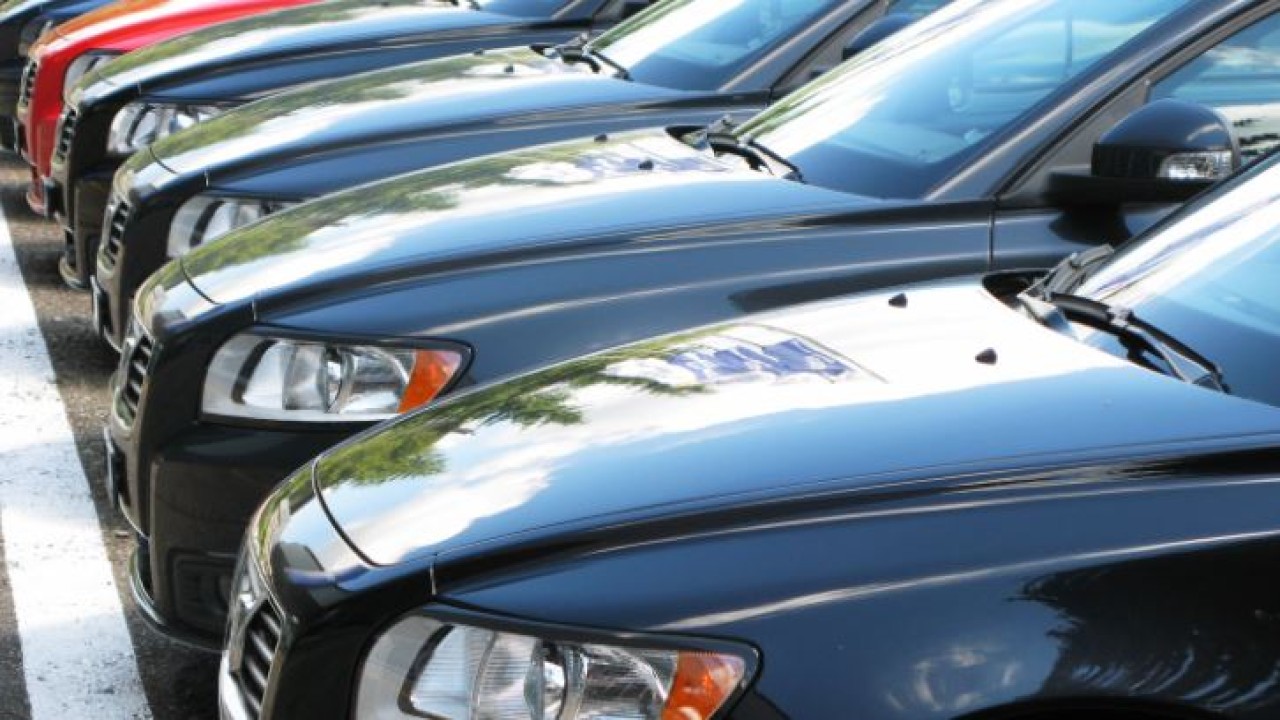 Ilustrasi penjualan mobil. (Istimewa)