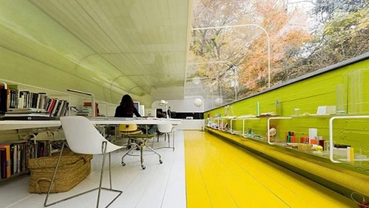 Ruang kerja unik dan keren