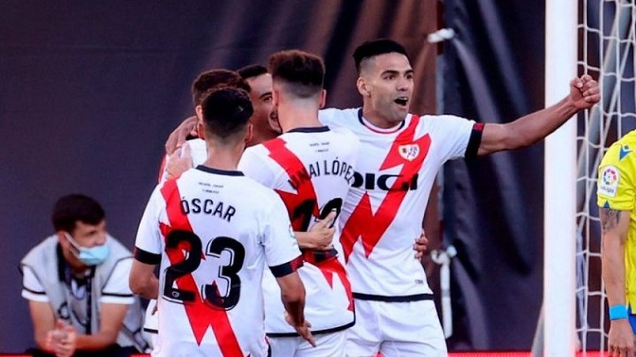 Selebrasi gol skuad Rayo Vallecano
