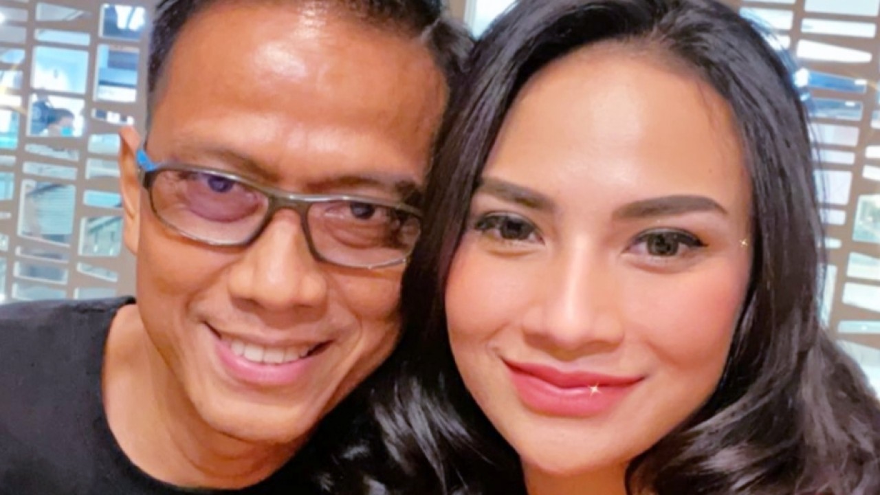 Vanessa Angel dan sang ayah (net)