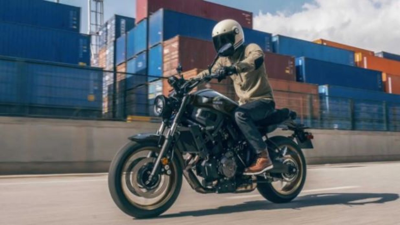 Yamaha XSR700 2022. (RideApart)