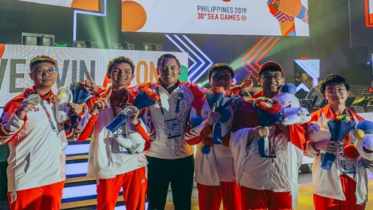 Atlet Esport Indonesia