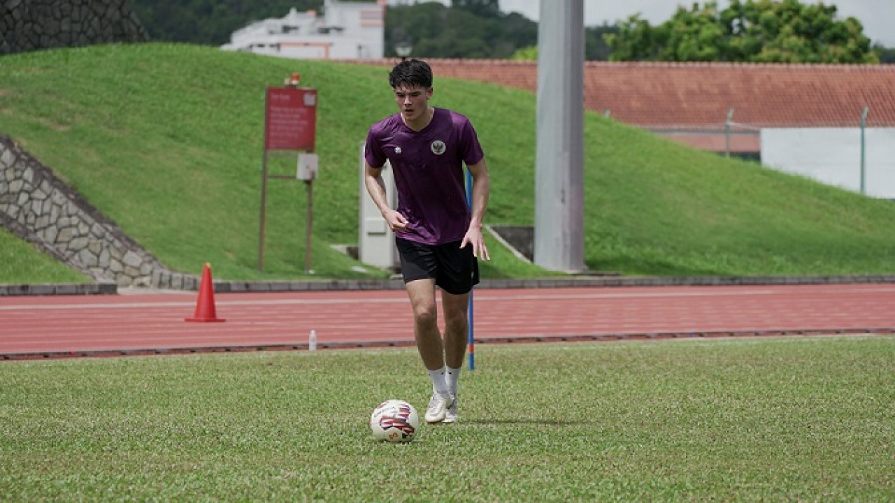 Bek timnas Indonesia, Elkan Baggott
