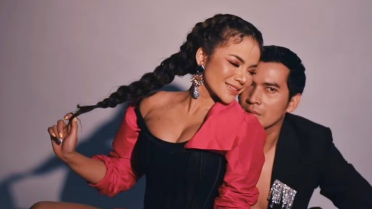 Dinar Candy dan Ridho Ilahi (net)