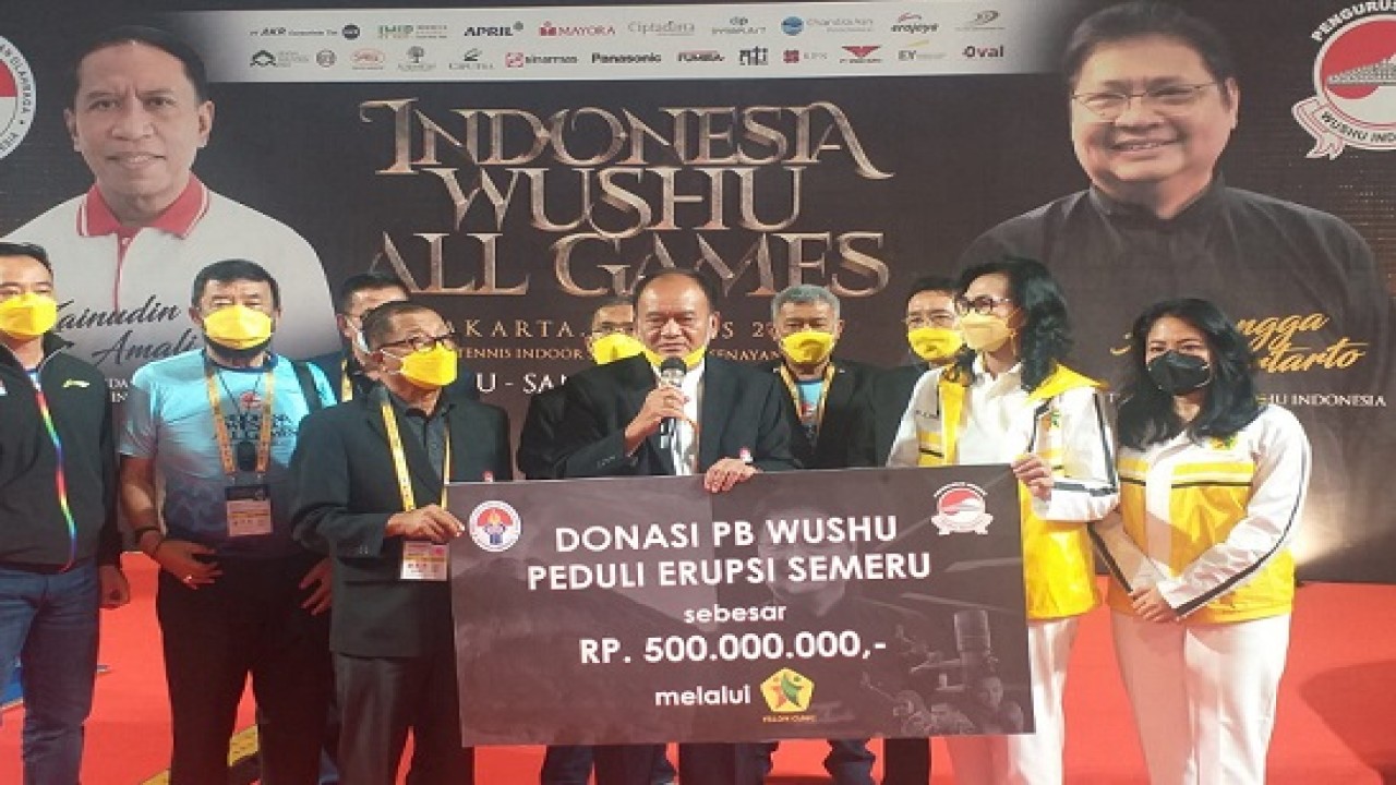 Donasi PB Wushu Peduli Erupsi Semeru