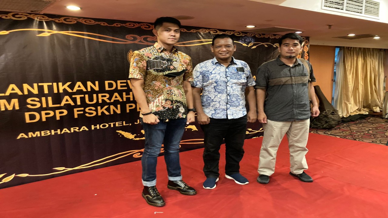 Ketua Umum FSKN bersama perwakilan Mabes Polri.