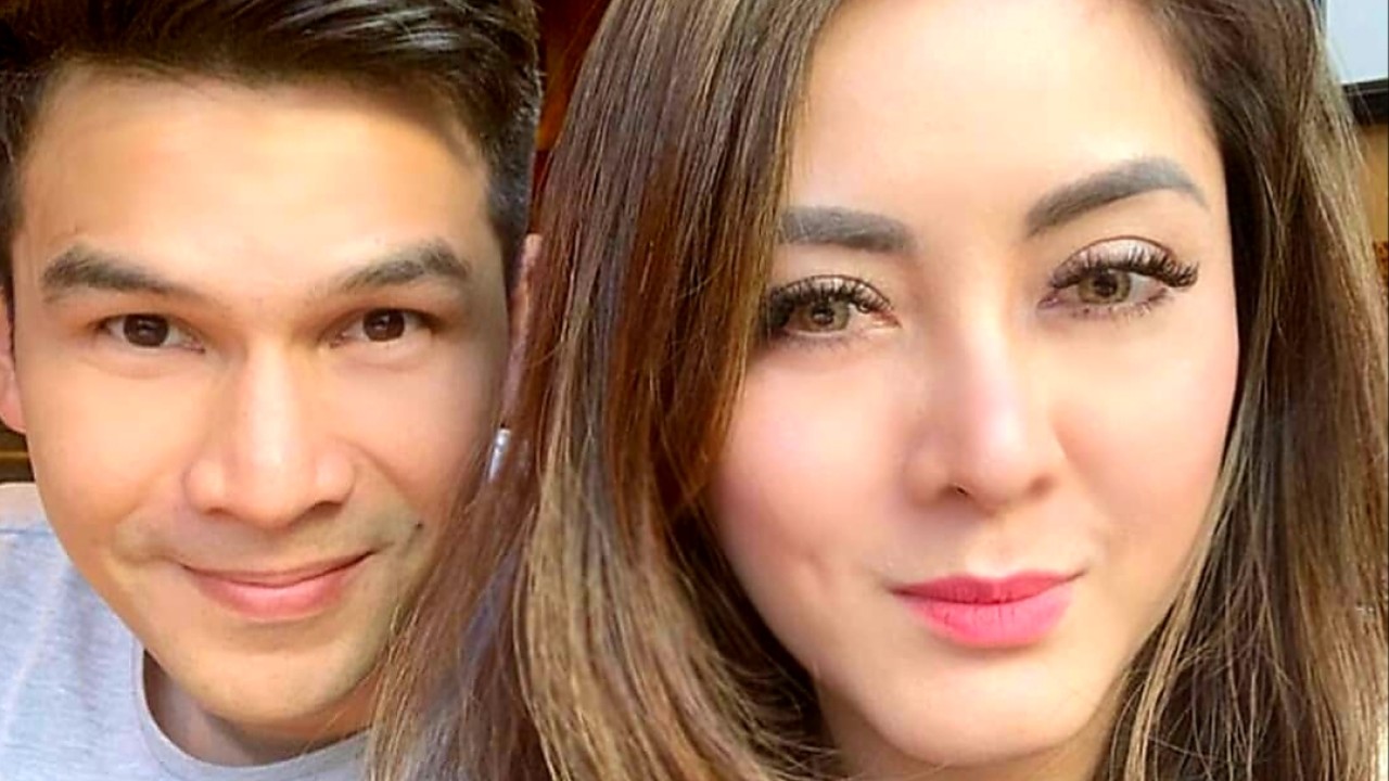 Jonathan Frizzy dan Dhena Devanka (net)