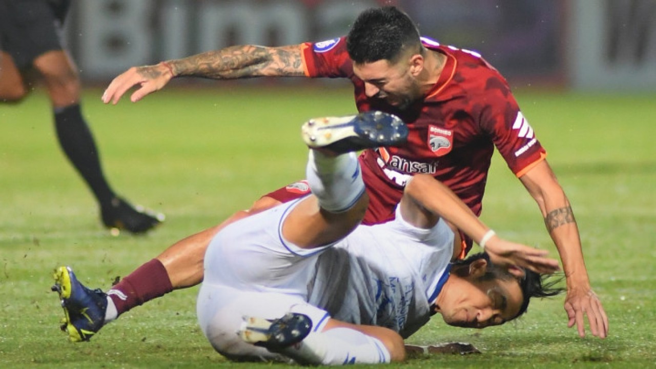 Laga Borneo vs Arema