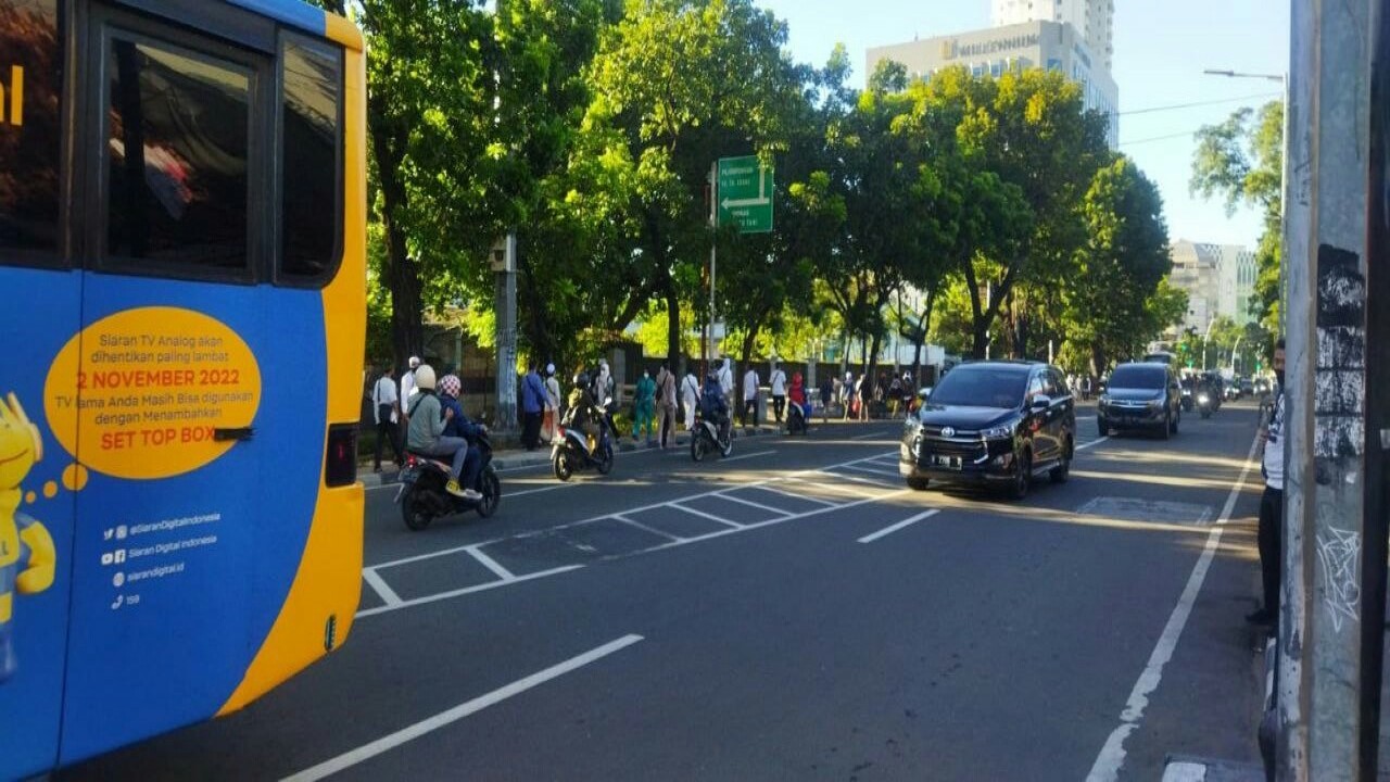 Massa Reuni 212 yang mulai berdatangan.